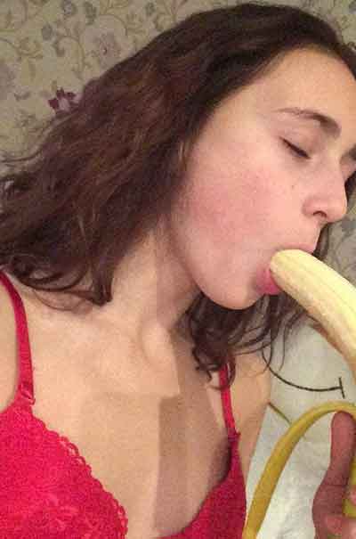 Amy, 28 år